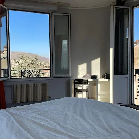 アパート Spacious With Balconies Downtown クレルモン・フェラン