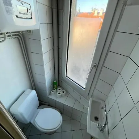 Spacious With Balconies Downtown Апартаменты Клермон-Ферран